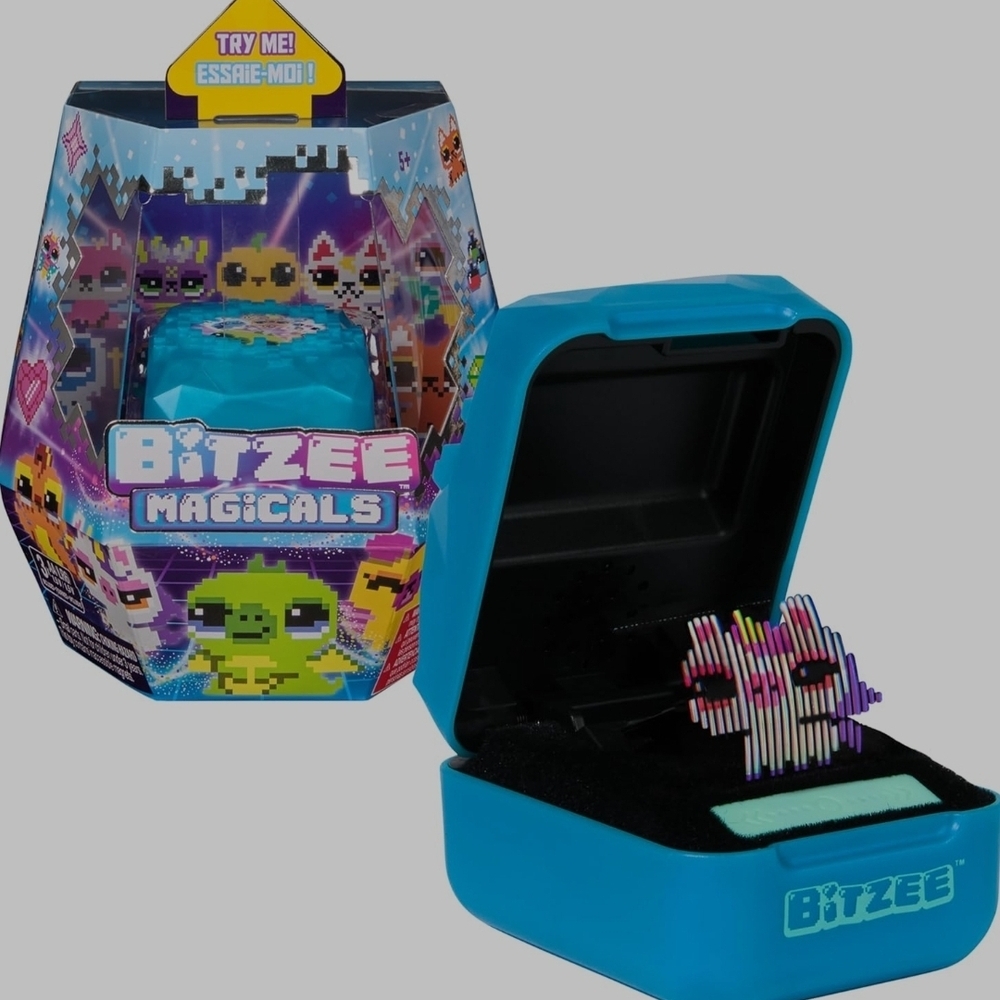 Bitzee Magicals 3D Interactive Toy - Digital Pet, Digital Friend